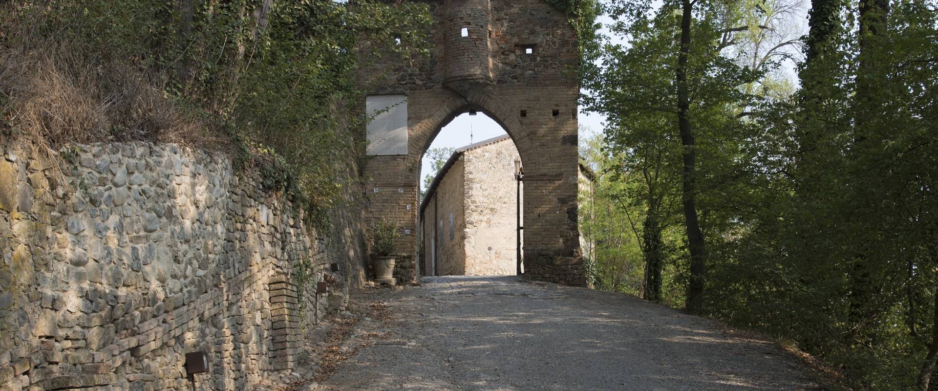 Arco d'ingresso foto di IBC Regione Emilia Romagna Andrea Scardova